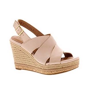Clarks Amelia Dally platform shoes nude